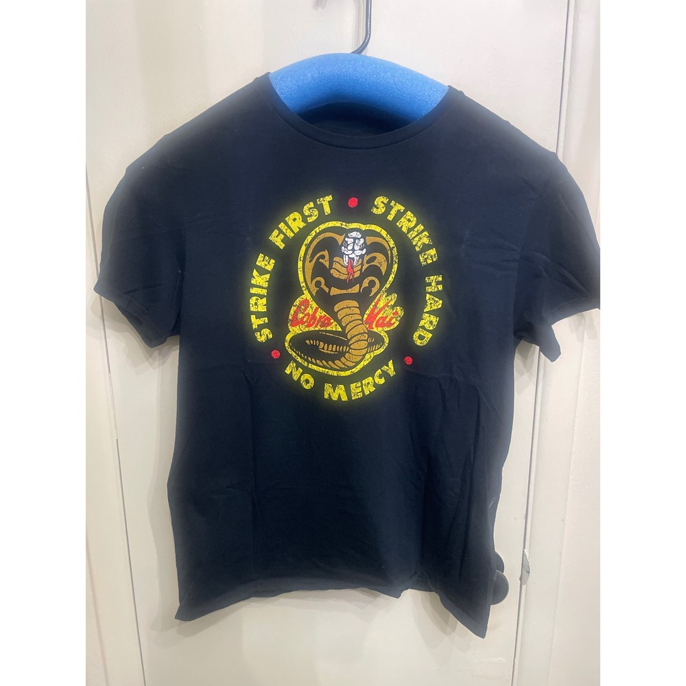 Cobra Kai T Shirt Mens Large Black Strike First No Mercy Graphic Tee Unisex L
